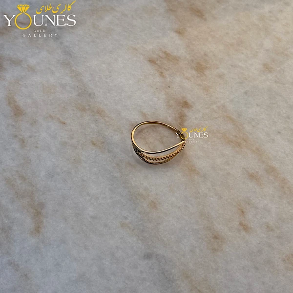 انگشتر وی لاین طلا